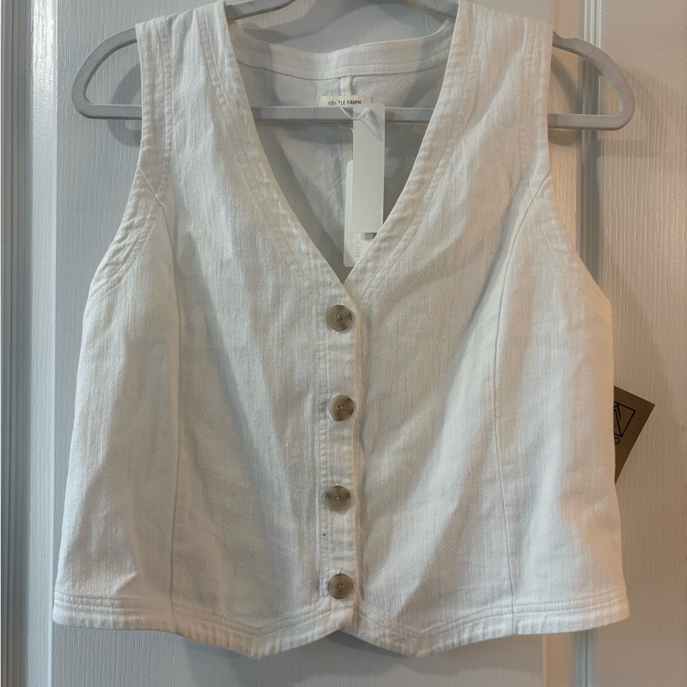 Women's White Button-Down Vest